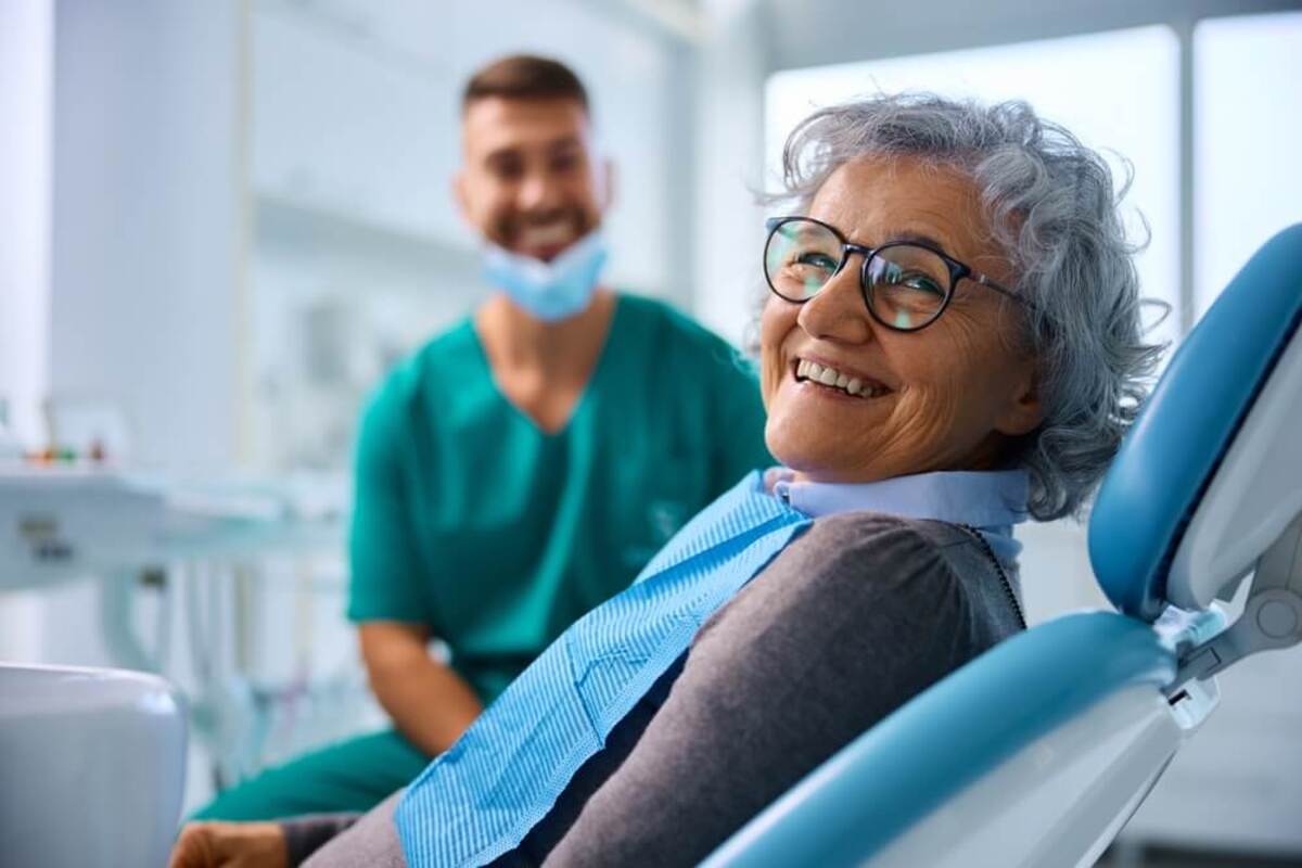 How Do Dentures Work