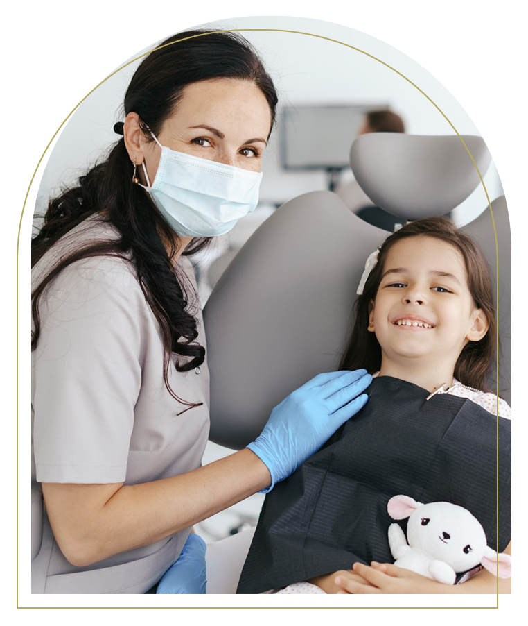 Caring dentist providing kids dentistry services in Dubbo clinic.