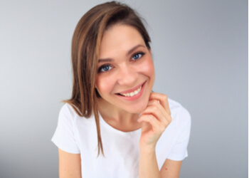 Porcelain veneers